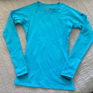 SOLD | Nike Thermal Dri-fit Long Sleeve Top